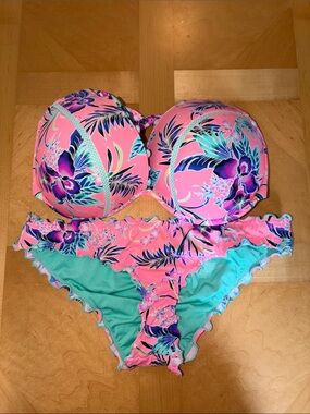 Shade & Shore Tropical Floral Bikini Set 34DDD Top Small Bottom